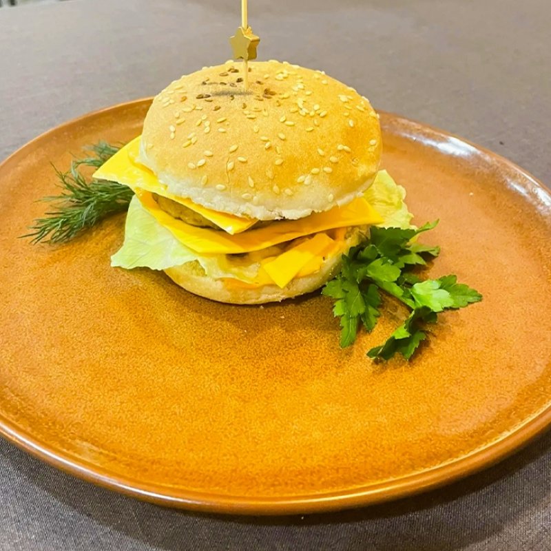 Гамбургер с курицей